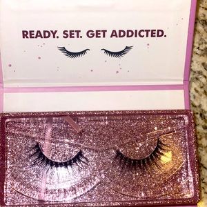 Lashaholic Luxury Eye Lashes